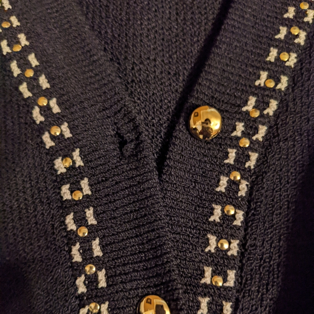 Beautiful St John Sport sweater set - Picture 3 of 16